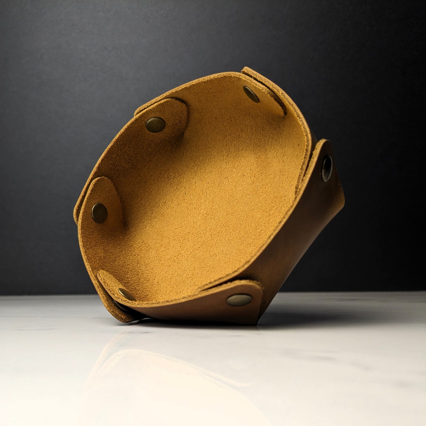DDS Co. Plain Leather Dice Tray