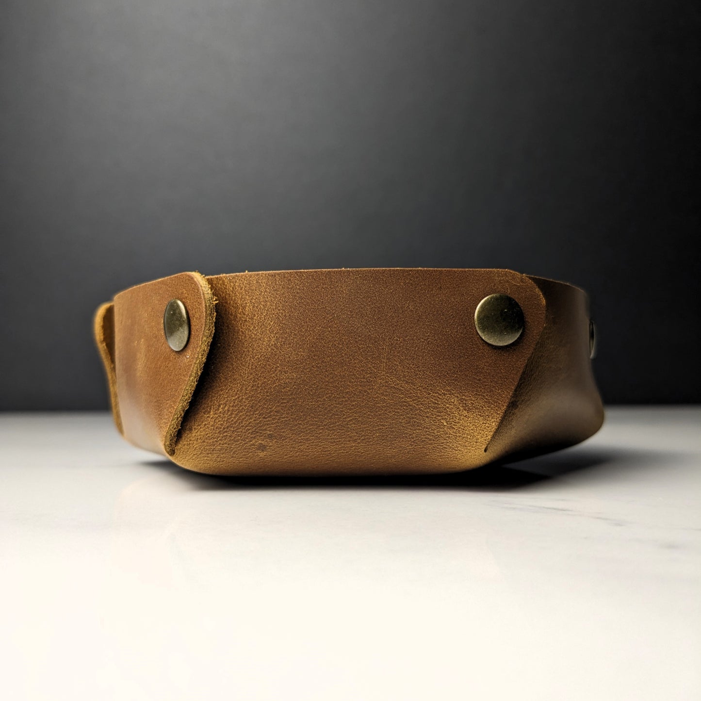 DDS Co. Plain Leather Dice Tray
